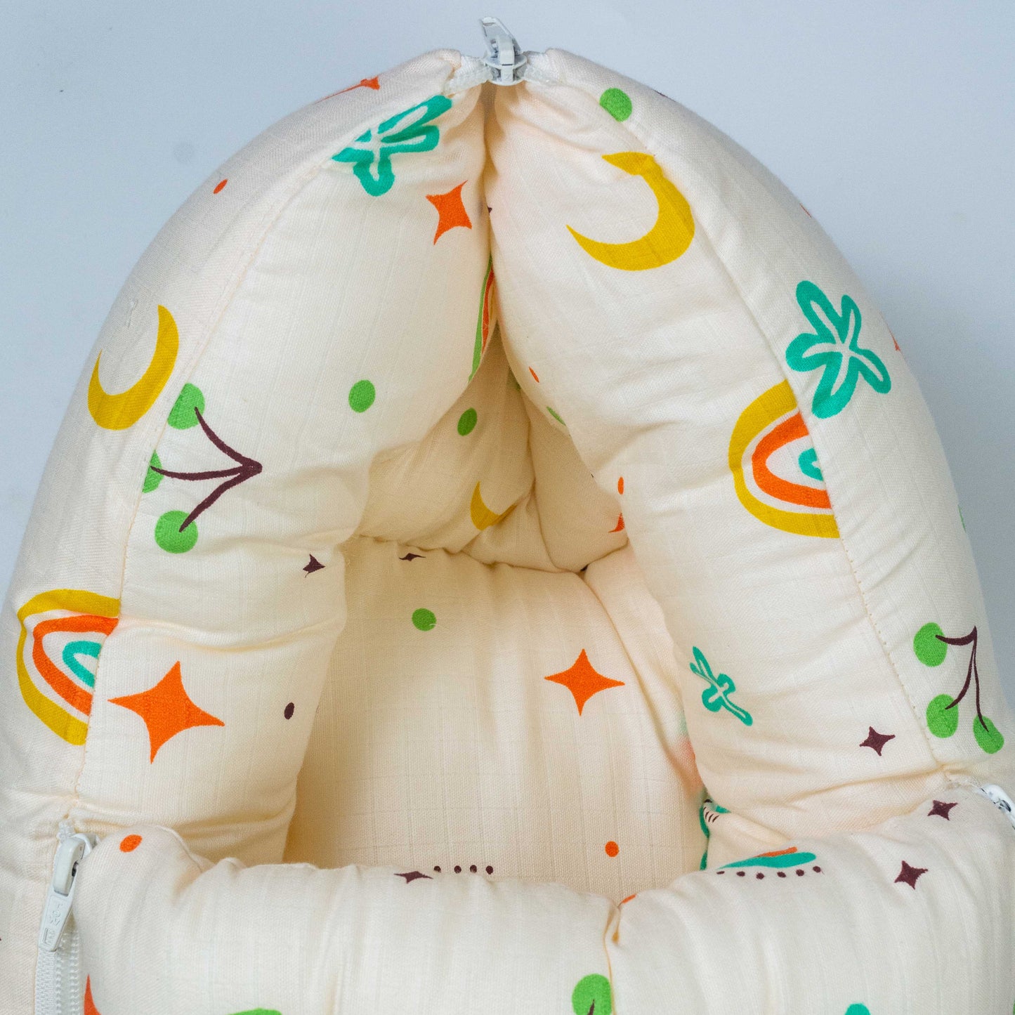 Muslin Carry Bed