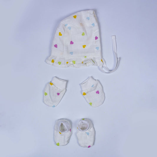 Tiny Heart Muslin Cap Mitten Booties set